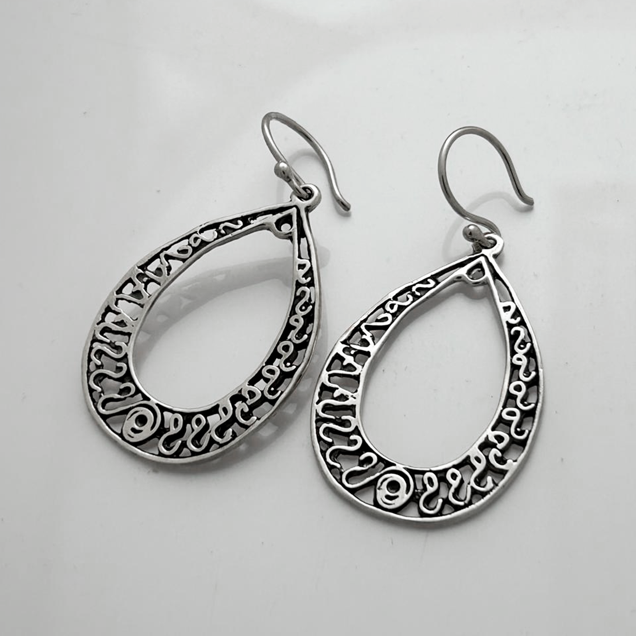 Arete Gota Filigrana Sin Bolitas