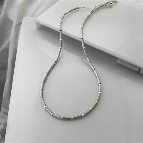 Collar Tubitos Cortos Satinados