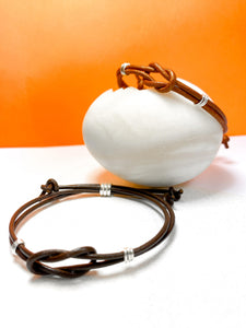 Pulsera Cuero Nudo Infinito