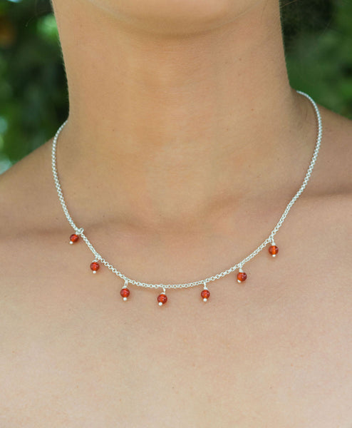 Cadenita Bolitas Piedras - Joyería Mili Blume