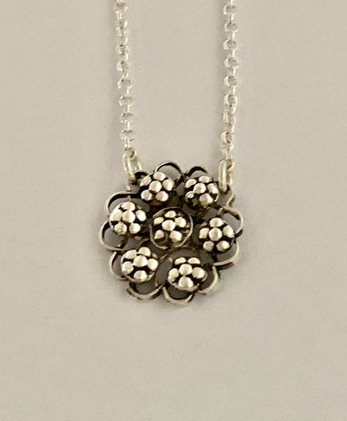 Collar Cadenita Flores