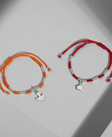 Pulsera Tejida Hilo Bolitas Usa II Dije