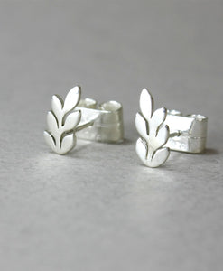 Arete Ramitas Chicas Fijas