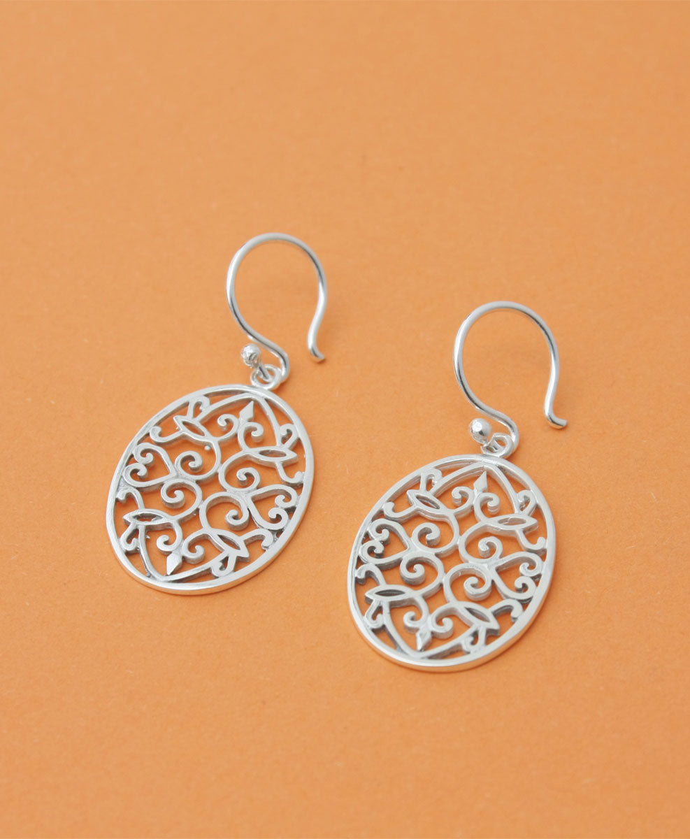 Arete Oval Calado