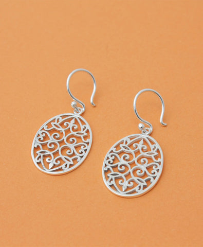 Arete Oval Calado
